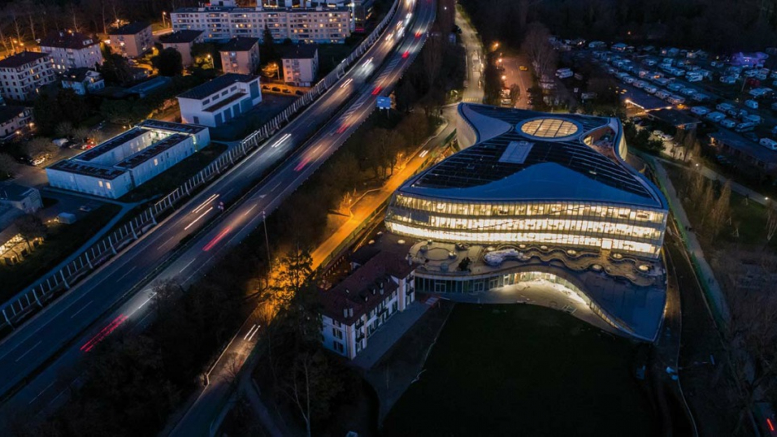 maison-olympique-lausanne-1024x538